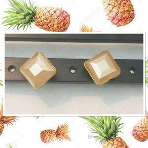 Belle & Jack Stud Earrings